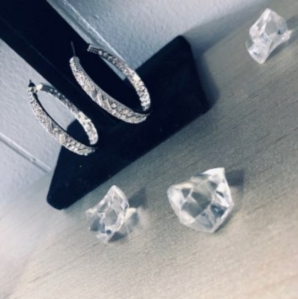 Glam Decor Jewelry